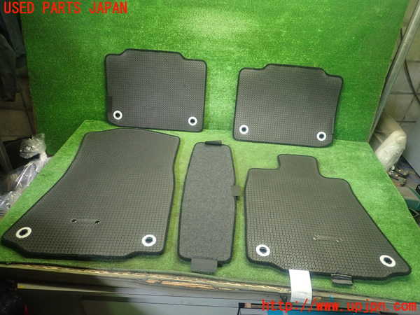 1UPJ-31407800]レクサス・GS250(GRL11)フロアマット 中古_m0002.jpg