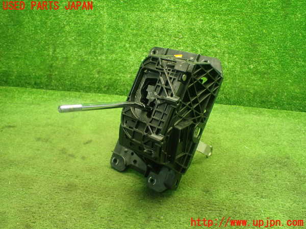 1UPJ-31407555]レクサス・GS250(GRL11)ATシフトレバー 中古_m0001.jpg