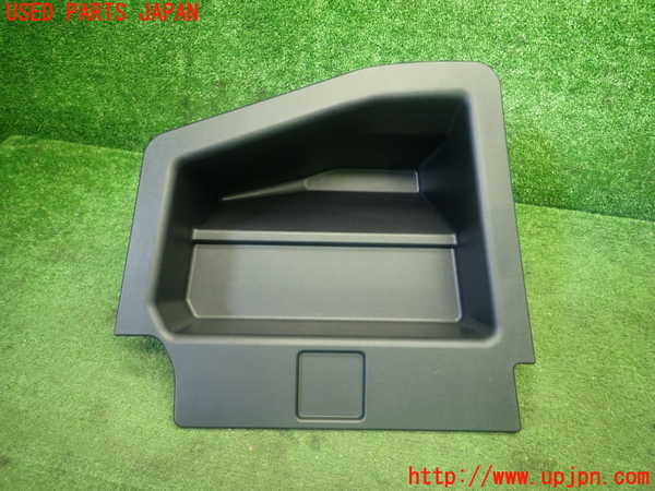 1UPJ-31407772]レクサス・GS250(GRL11)ラゲッジトレイ2 中古_m0004.jpg