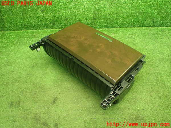 1UPJ-31407810]レクサス・GS250(GRL11)ドリンクホルダー 中古_m0003.jpg