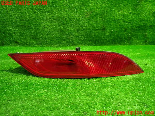 1UPJ-31411154]ボルボ・V40(MB4154T)右リアコーナーランプ 中古_m0001.jpg