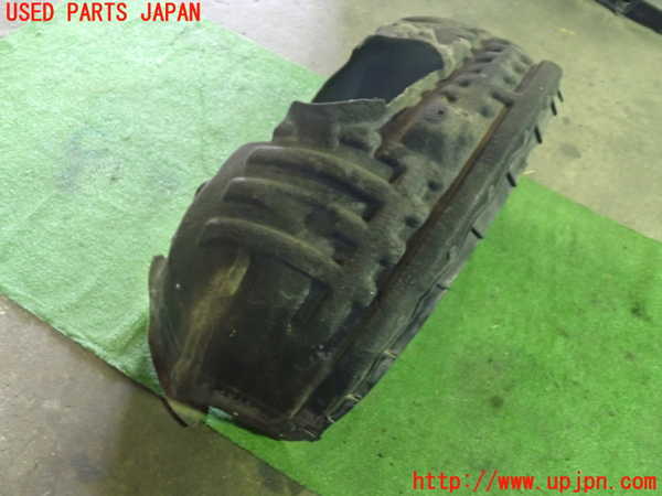 1UPJ-31411090]ボルボ・V40(MB4154T)右前フェンダーライナー 中古_m0002.jpg