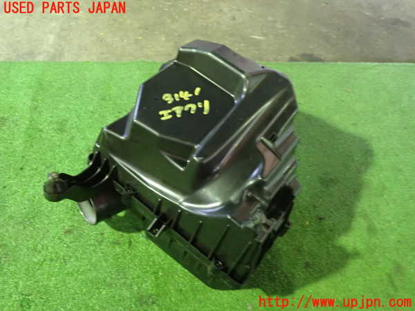 1UPJ-31412560]ボルボ・V40(MB4154T)エアクリーナーボックス 中古_m0003.jpg