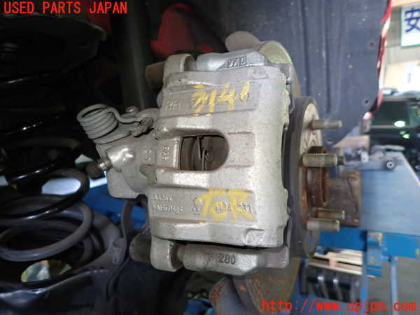 1UPJ-31414090]ボルボ・V40(MB4154T)右リアキャリパー 中古_m0001.jpg