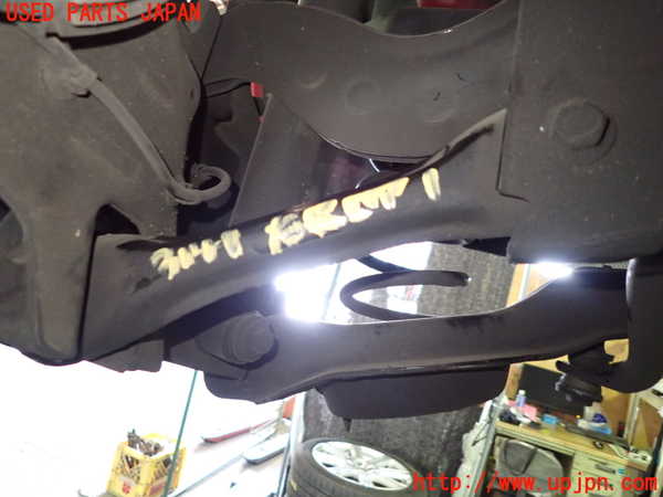 1UPJ-31415200]ボルボ・V40(MB4154T)右リアロアアーム1 中古_m0001.jpg