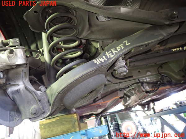 1UPJ-31415227]ボルボ・V40(MB4154T)左リアロアアーム2 中古_m0001.jpg