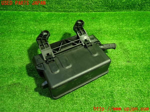 1UPJ-31416742]ボルボ・V40(MB4154T)ヒューズボックス2 中古_m0001.jpg
