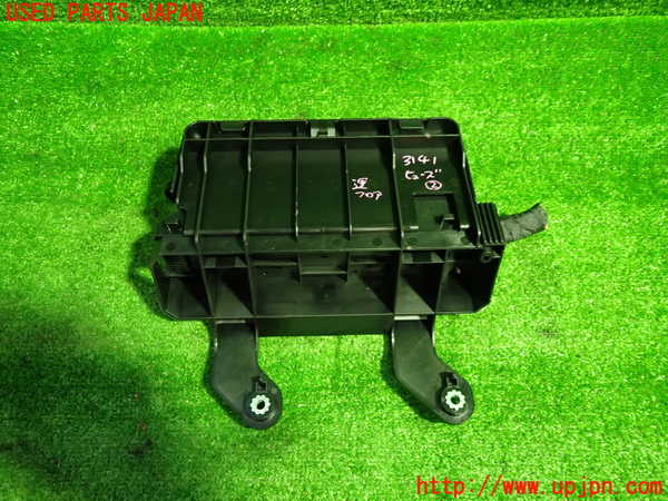 1UPJ-31416742]ボルボ・V40(MB4154T)ヒューズボックス2 中古_m0003.jpg