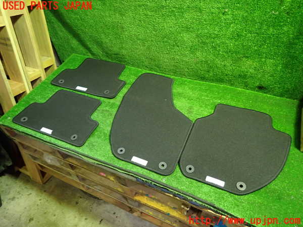 1UPJ-31417800]ボルボ・V40(MB4154T)フロアマット 中古_m0005.jpg