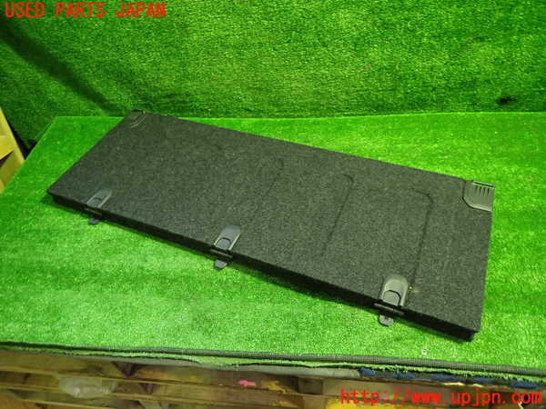 1UPJ-31417772]ボルボ・V40(MB4154T)ラゲッジトレイ2 中古_m0005.jpg