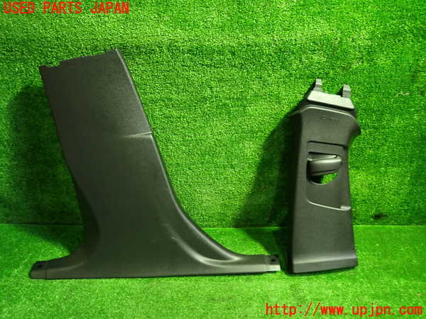 1UPJ-31417670]ボルボ・V40(MB4154T)左センターピラートリム 中古_m0001.jpg