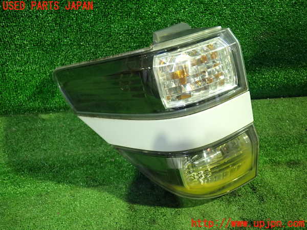 1UPJ-31421536]ヴェルファイア(ANH20W)左テールランプ 中古_m0001.jpg