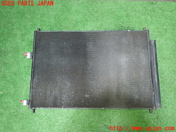 5UPJ-31426031]ヴェルファイア(ANH20W)エアコンコンデンサー1 中古_m0001.jpg