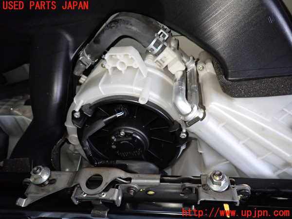1UPJ-31426082]ヴェルファイア(ANH20W)エバポレーター2 (リヤ) 中古_m0002.jpg
