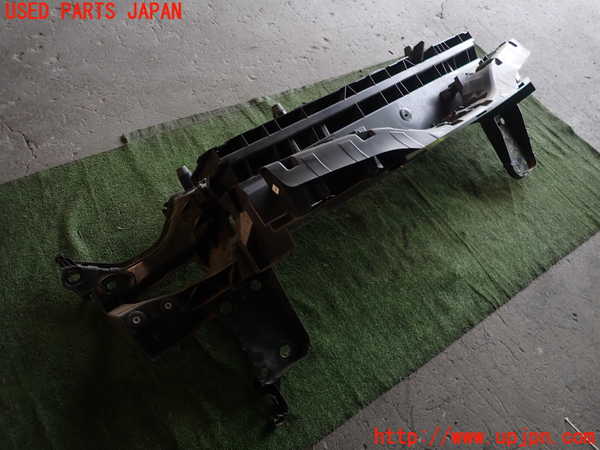 1UPJ-31431040]ルノー・カングー(KWK4M)アッパーコアサポート 中古_m0002.jpg