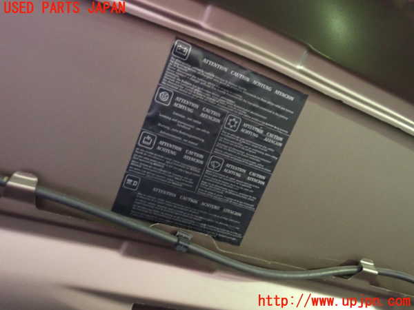 1UPJ-31431060]ルノー・カングー(KWK4M)ボンネットフード 中古_m0005.jpg