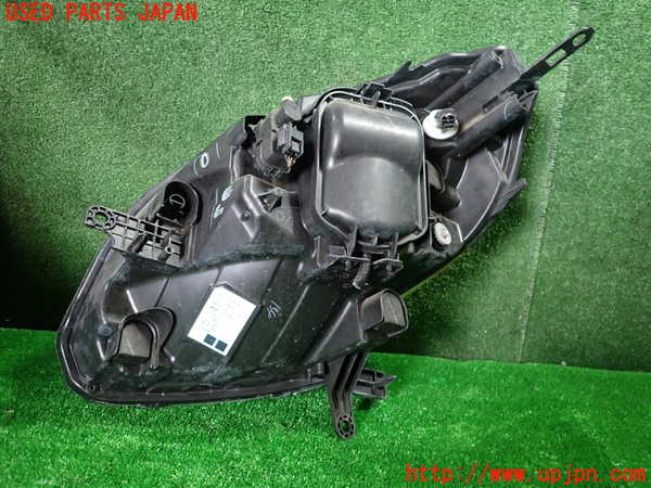 1UPJ-31431130]ルノー・カングー(KWK4M)右ヘッドライト ハロゲン 中古_m0003.jpg