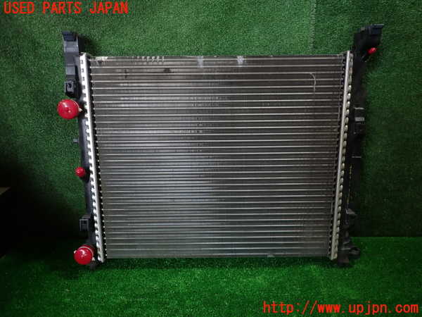 5UPJ-31432321]ルノー・カングー(KWK4M)ラジエーター1 中古_m0001.jpg