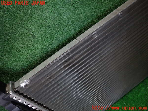 5UPJ-31432321]ルノー・カングー(KWK4M)ラジエーター1 中古_m0002.jpg