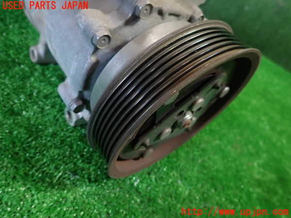 1UPJ-31436025]ルノー・カングー(KWK4M)エアコンコンプレッサー 中古_m0003.jpg