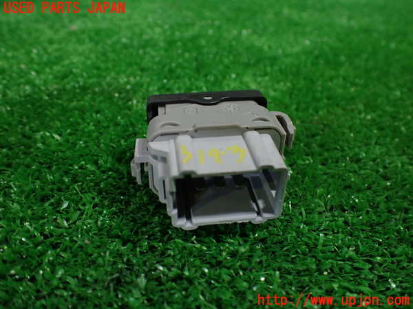 5UPJ-31436307]ルノー・カングー(KWK4M)スイッチ2  中古_m0002.jpg