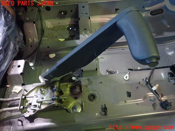 1UPJ-31437550]ルノー・カングー(KWK4M)サイドブレーキレバー 中古_m0001.jpg