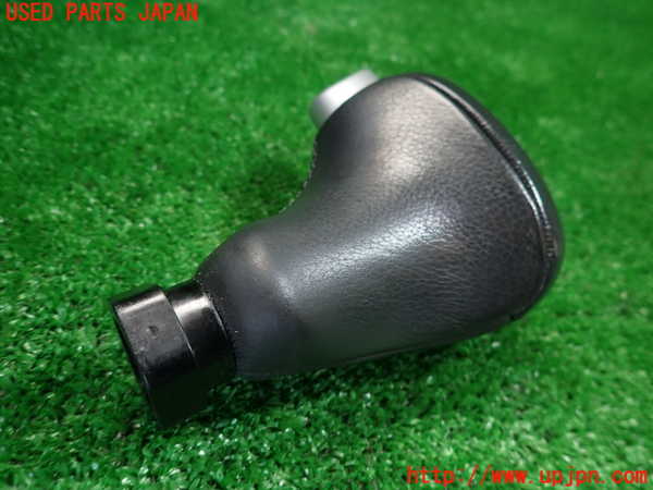 1UPJ-31437570]ルノー・カングー(KWK4M)シフトノブ 中古_m0003.jpg