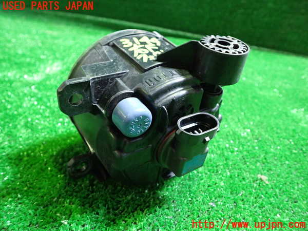 1UPJ-31441180]フィアット・500X(33414)右フォグ 中古_m0003.jpg
