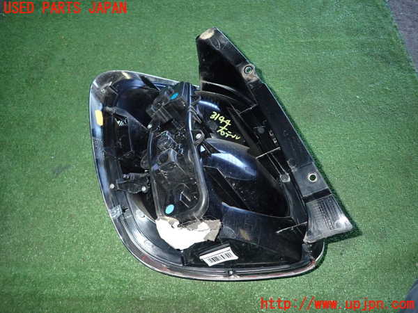 1UPJ-31441530]フィアット・500X(33414)右テールランプ 中古_m0003.jpg
