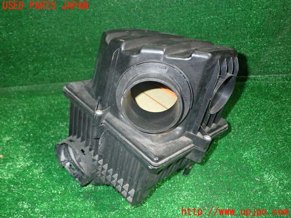 5UPJ-31442560]フィアット・500X(33414)エアクリーナーボックス 中古_m0001.jpg