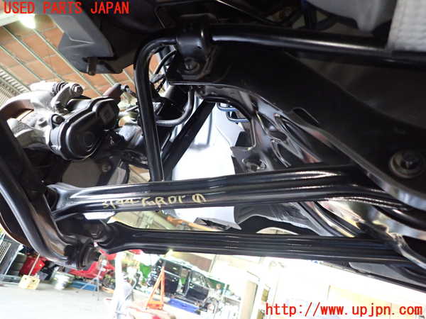 1UPJ-31445200]フィアット・500X(33414)右リアロアアーム1 中古_m0001.jpg