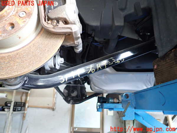 1UPJ-31445325]フィアット・500X(33414)右リアテンションロッド 中古_m0001.jpg
