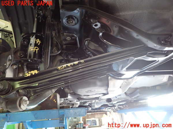 1UPJ-31445227]フィアット・500X(33414)左リアロアアーム2 中古_m0001.jpg