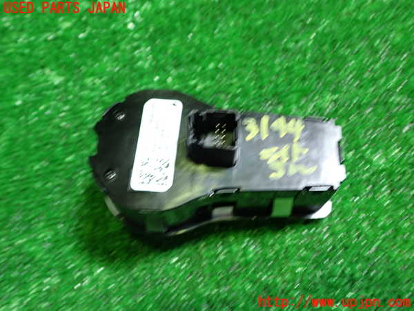 5UPJ-31446285]フィアット・500X(33414)ライトスイッチ 中古_m0003.jpg