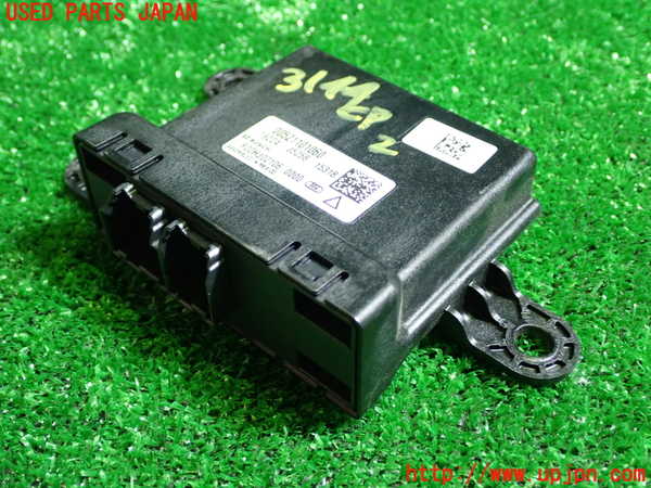 1UPJ-31446147]フィアット・500X(33414)コンピューター2 (00521101060) 中古_m0001.jpg