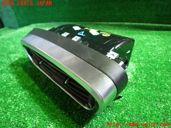 5UPJ-31447526]フィアット・500X(33414)エアコン吹き出し口1 中古_m0002.jpg