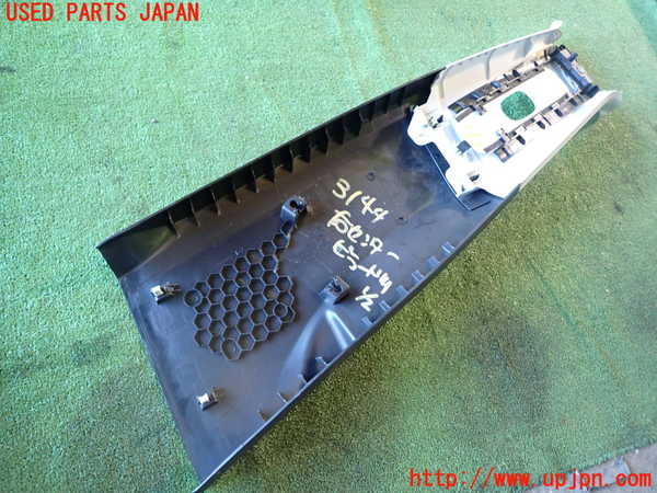 1UPJ-31447665]フィアット・500X(33414)右センターピラートリム 中古_m0005.jpg