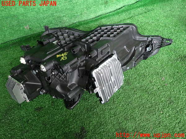 2UPJ-31451130]ボルボ・V60(ZB420)右ヘッドライト LED 中古_m0002.jpg