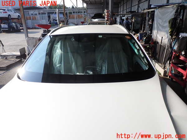 2UPJ-31451195]ボルボ・V60(ZB420)フロントガラス 中古(43R-000442 M452)_m0001.jpg