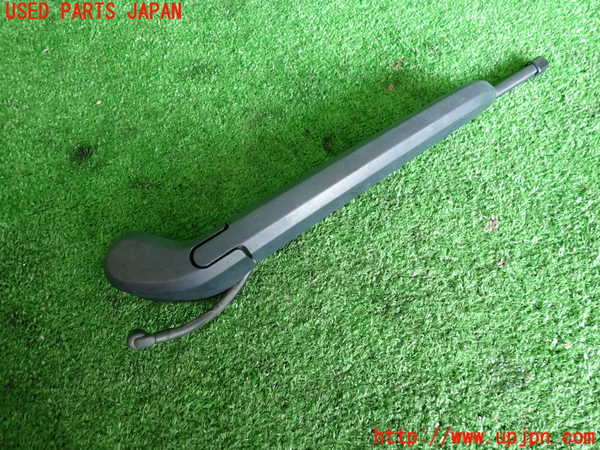 5UPJ-31451661]ボルボ・V60(ZB420)リアワイパーアーム1 中古_m0001.jpg