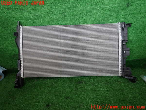 2UPJ-31452321]ボルボ・V60(ZB420)ラジエーター1 中古_m0001.jpg