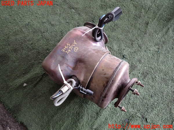2UPJ-31452661]ボルボ・V60(ZB420)触媒1 中古_m0001.jpg