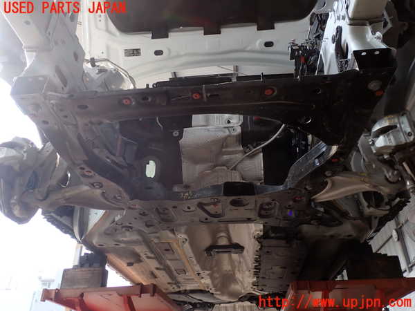 5UPJ-31455285]ボルボ・V60(ZB420)フロントメンバー 中古_m0001.jpg