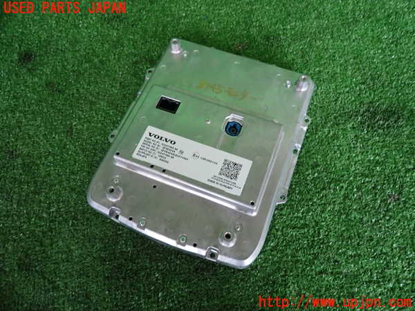 2UPJ-31456629]ボルボ・V60(ZB420)モニター 中古_m0002.jpg