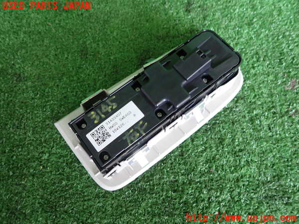 2UPJ-31456240]ボルボ・V60(ZB420)右前パワーウィンドウスイッチ 中古_m0002.jpg