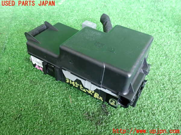 2UPJ-31456742]ボルボ・V60(ZB420)ヒューズボックス2 中古_m0001.jpg