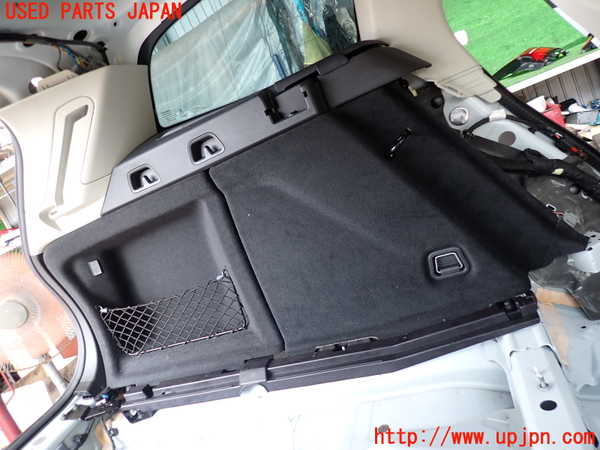 2UPJ-31457680]ボルボ・V60(ZB420)左リアピラートリム 中古_m0003.jpg