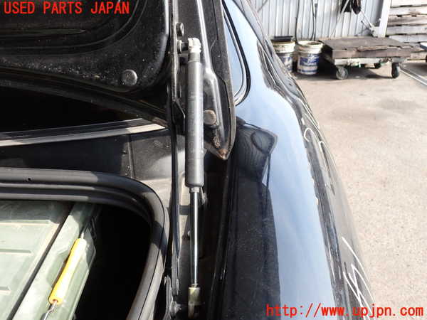 2UPJ-31461506]アルファロメオ・156 GTA(932AXB)トランクダンパー 中古_m0001.jpg
