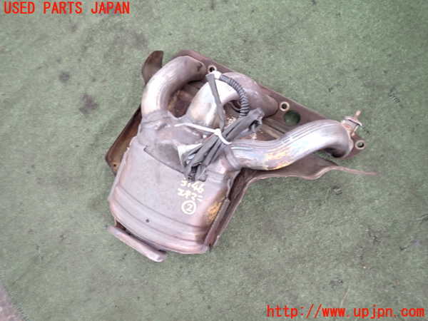 2UPJ-31462042]アルファロメオ・156 GTA(932AXB)エキマニ2 (触媒 マニバーター) 中古_m0001.jpg