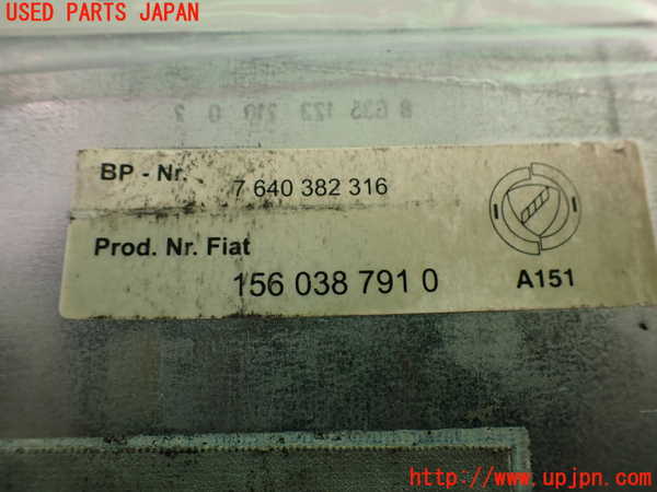 2UPJ-31466480]アルファロメオ・156 GTA(932AXB)CDプレーヤー 中古_m0003.jpg